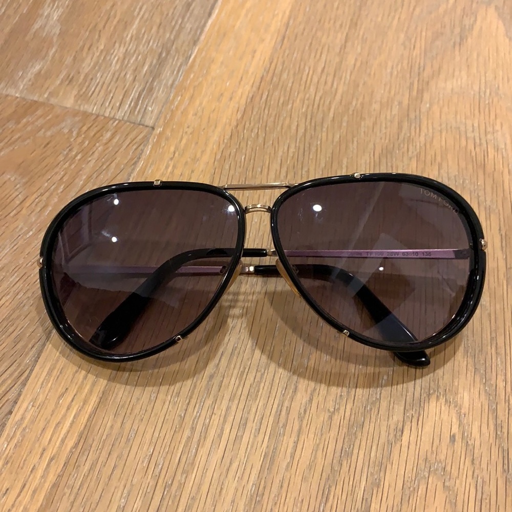 Tom Ford Cyrille aviator sunglasses black and gold